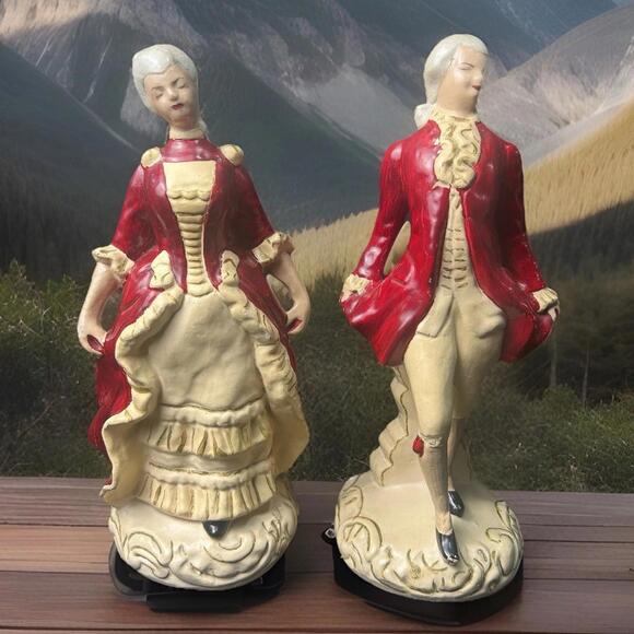 1940s Mid-Century Red Trim Man & Lady Figurines 10